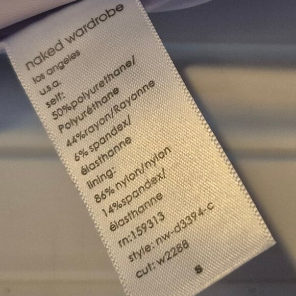 Naked Wardrobe ,Bodycon beauty, needs zipper repaired, minor.size Small - Picture 8 of 8